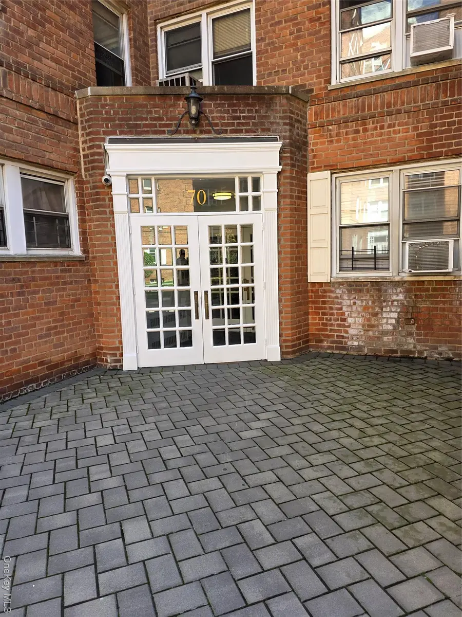 70 Locust Avenue #B505, New Rochelle, NY 10801 - Image #3