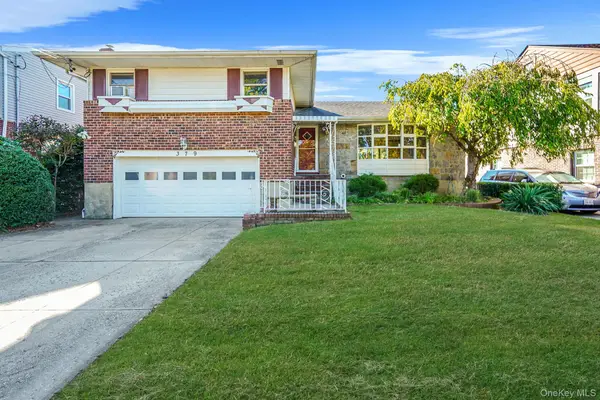 379 Roxbury Road S, Garden City South, NY 11530