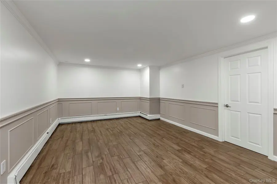 57 Oakdale Road, Centerport, NY 11721 - Image #3