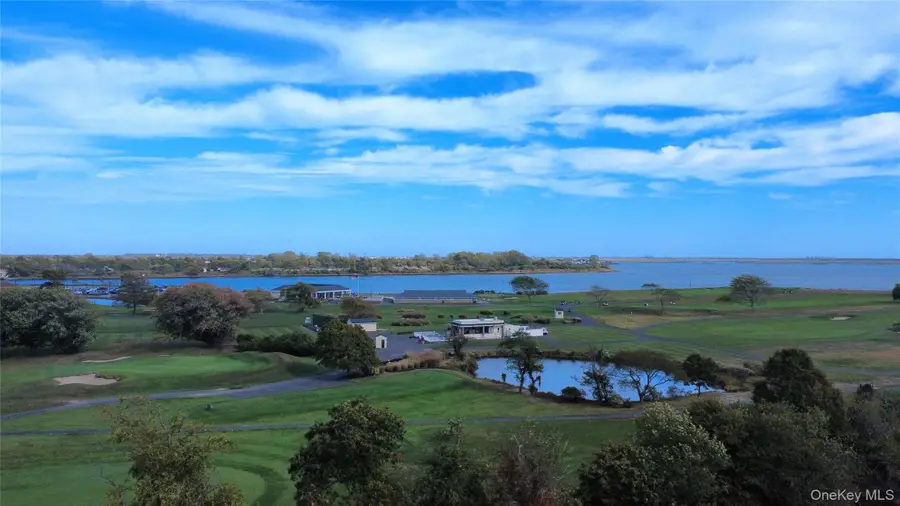 487 Links Drive E, Oceanside, NY 11572 - Image #2
