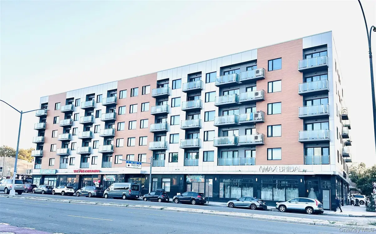 62-98 Woodhaven Blvd #6F, Rego Park, NY 11374 - Image #1