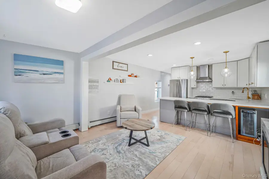 252 Arthur Street, Freeport, NY 11520 - Image #3