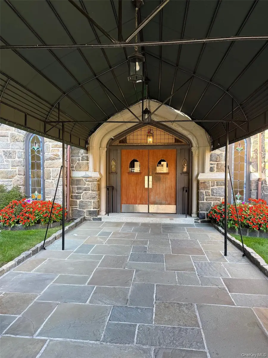 10 Nosband Avenue #3A, White Plains, NY 10605 - Image #2