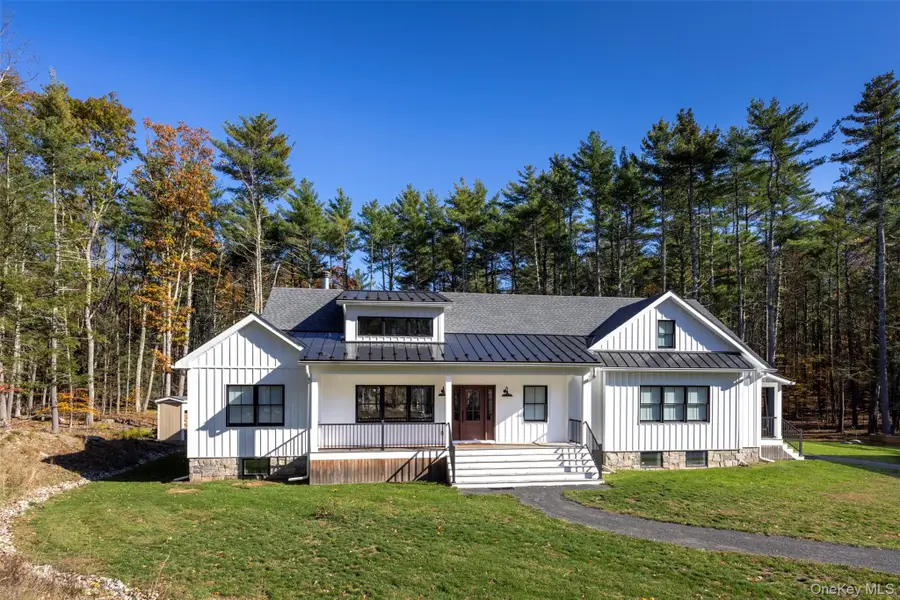 367 South Road, Cairo Town, NY 12473 - Image #2