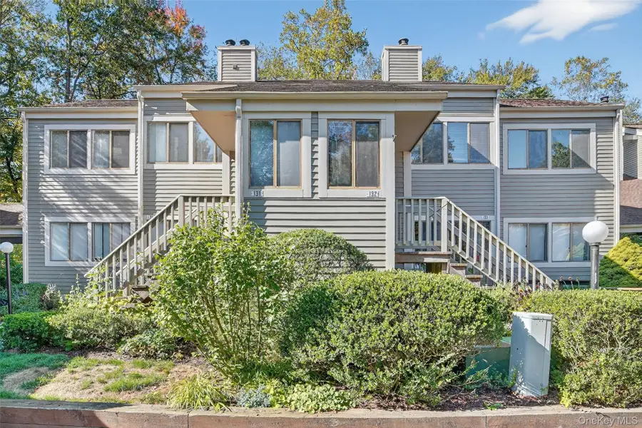 132 Stone Meadow, South Salem, NY 10590 - Image #2