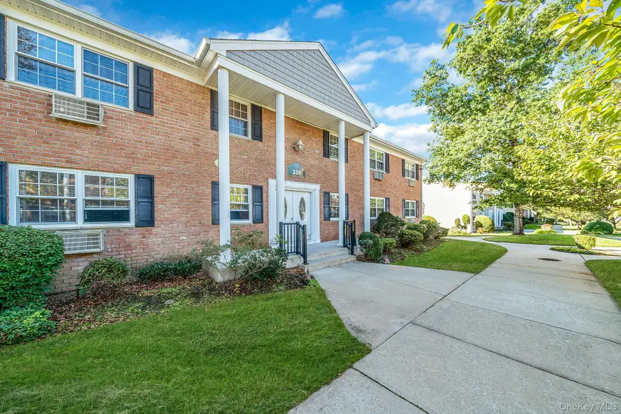 330 Lakeland Avenue #2H, Sayville, NY 11782 - Image #2