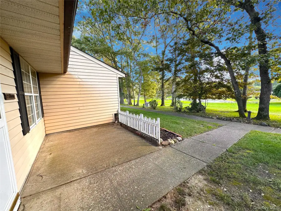 488A Fairway Court #488A, Ridge, NY 11961 - Image #3