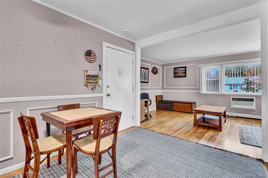 20 Toehee Place #2B, Islip, NY 11751 - Image #3