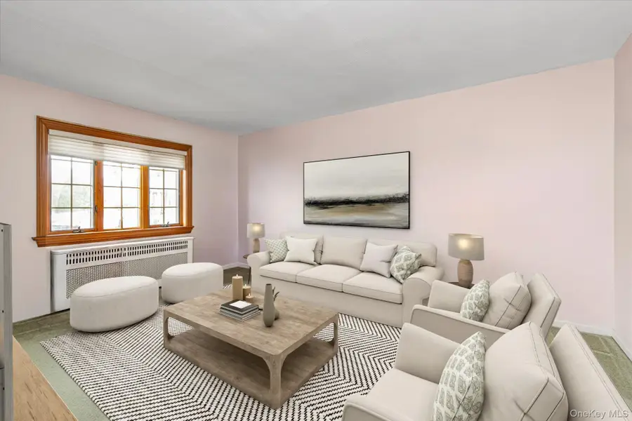 16622 Metcalf Avenue, Fresh Meadows, NY 11365 - Image #2