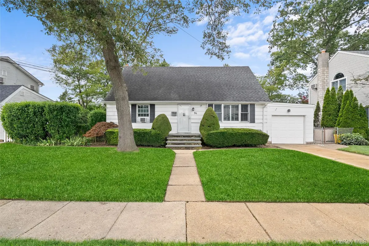 94 Charles Avenue, Massapequa Park, NY 11762 - Image #1