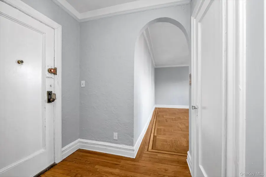 83-44 Lefferts Boulevard #6C, Kew Gardens, NY 11415 - Image #2