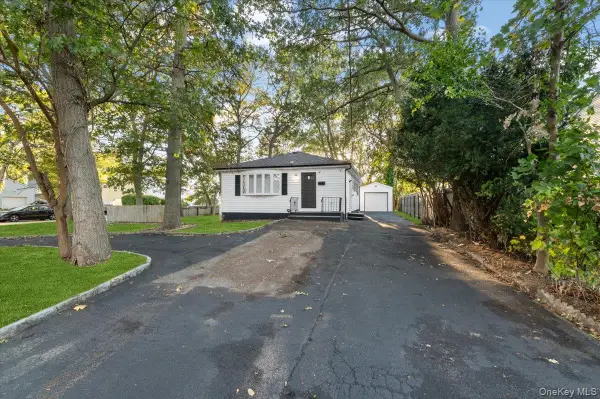 1358 Saxon Avenue, Bay Shore, NY 11706