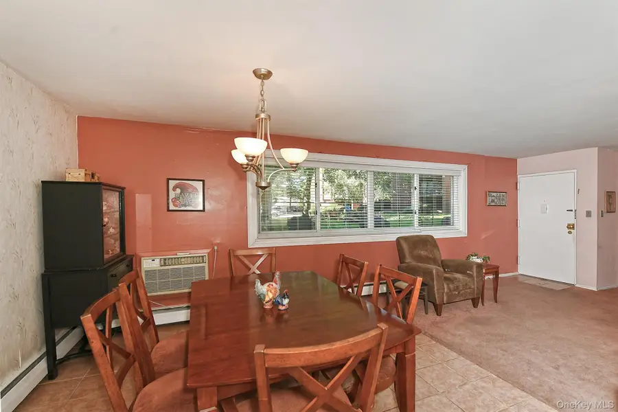 400 Fulton Street #8A, Farmingdale, NY 11735 - #3