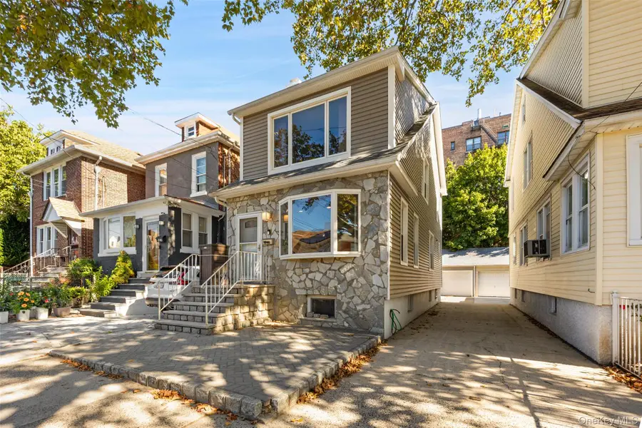 1946 Tomlinson Avenue, Bronx, NY 10461 - Image #2