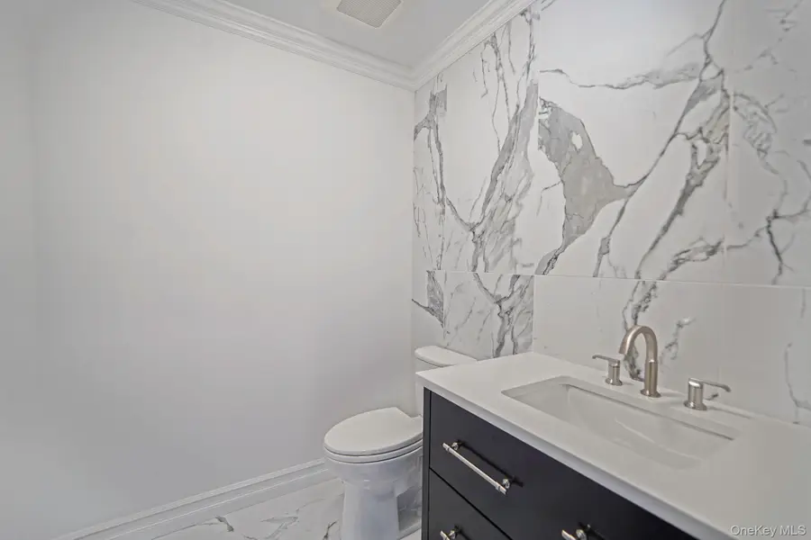 20 Boston Avenue, Massapequa, NY 11758 - Image #3