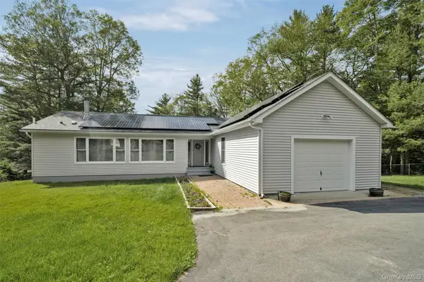 39 Pitio Road, Glen Spey, NY 12737