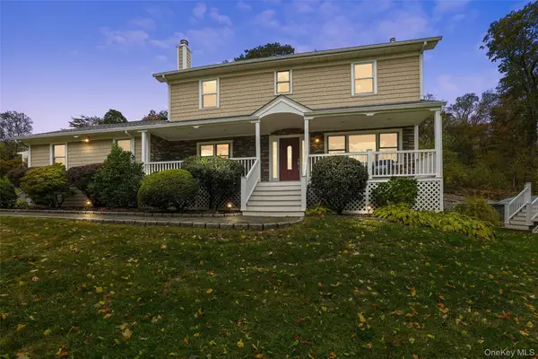 4 Wayacross Road, Mahopac, NY 10541