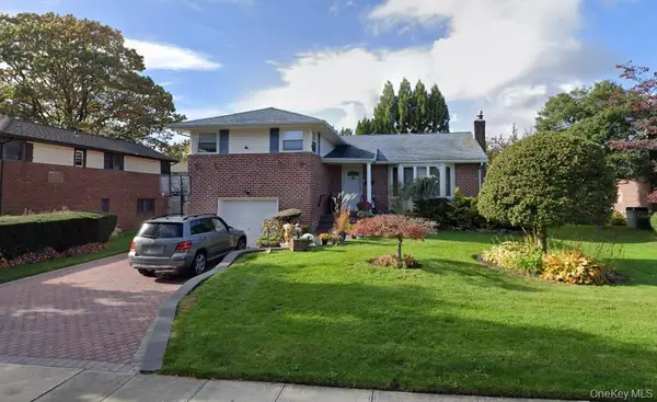 23 Glen Road, Jericho, NY 11590