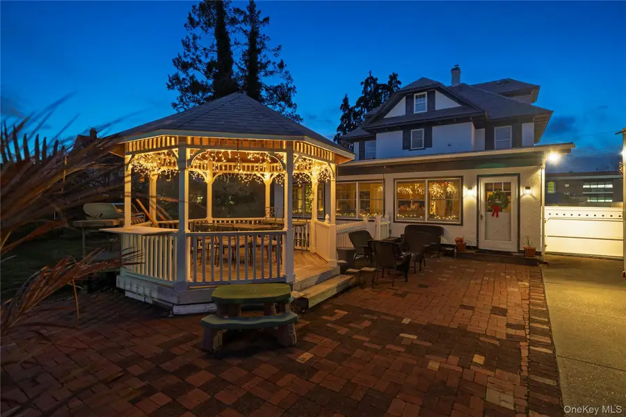 75 Hendrickson Avenue, Rockville Centre, NY 11570 - Image #3