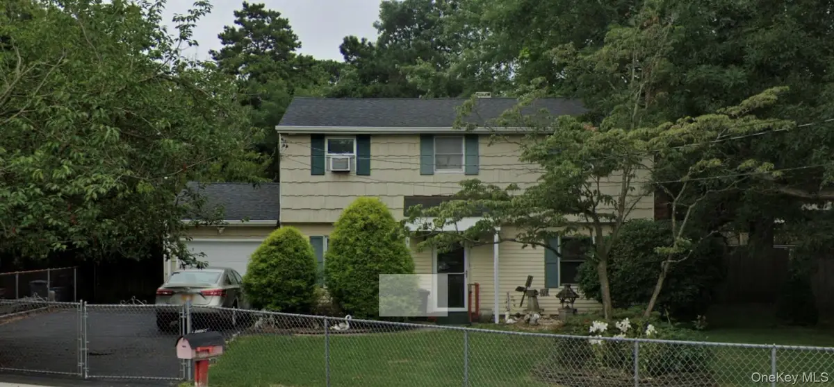 4 Johnson Court, Centereach, NY 11720 - Image #1