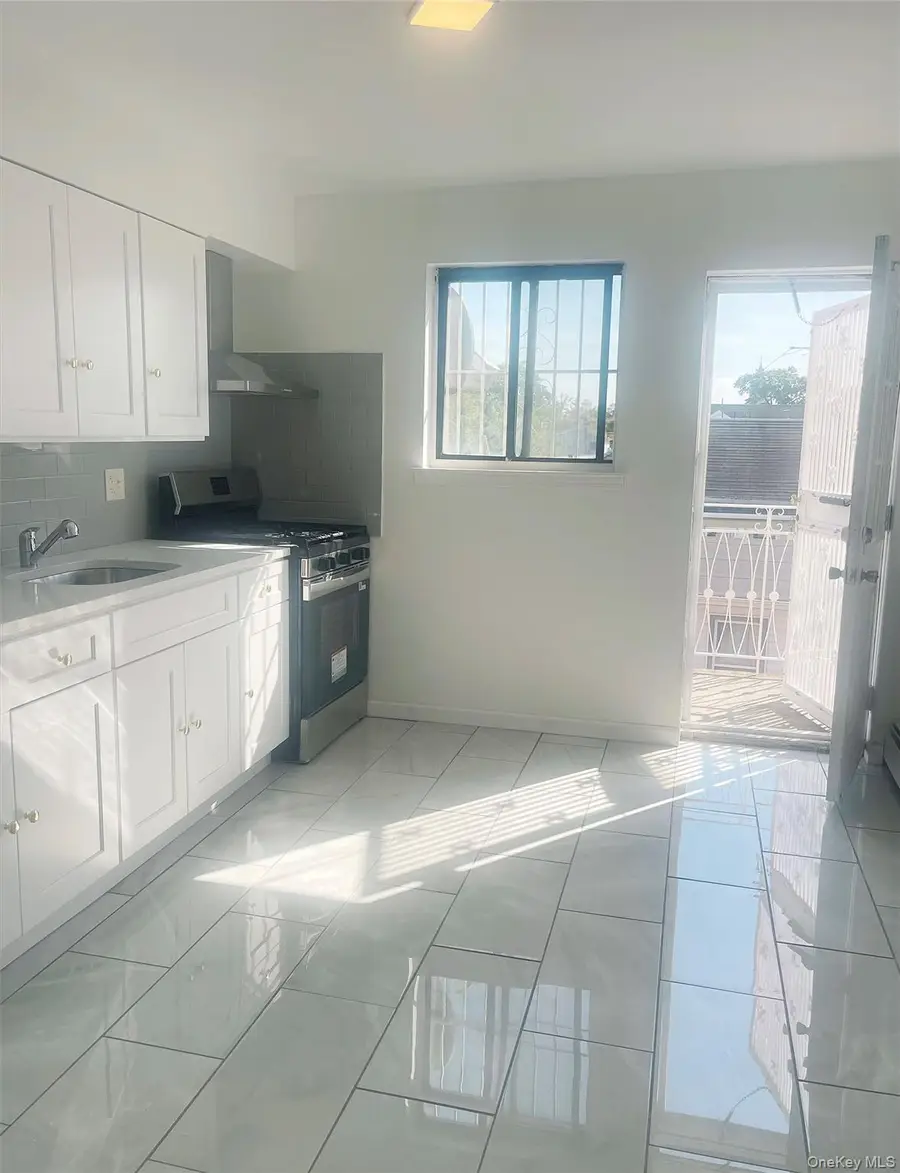 18-11 123rd Street #4F, College Point, NY 11356 - Image #2