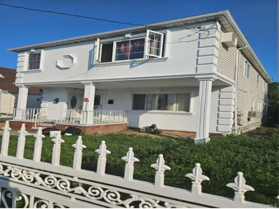 16818 144th Terrace, Jamaica, NY 11434 - Image #2