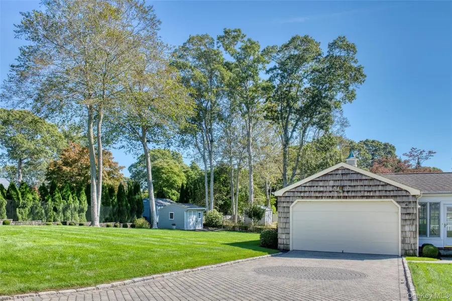 750 Mayflower Road, Mattituck, NY 11952 - Image #2