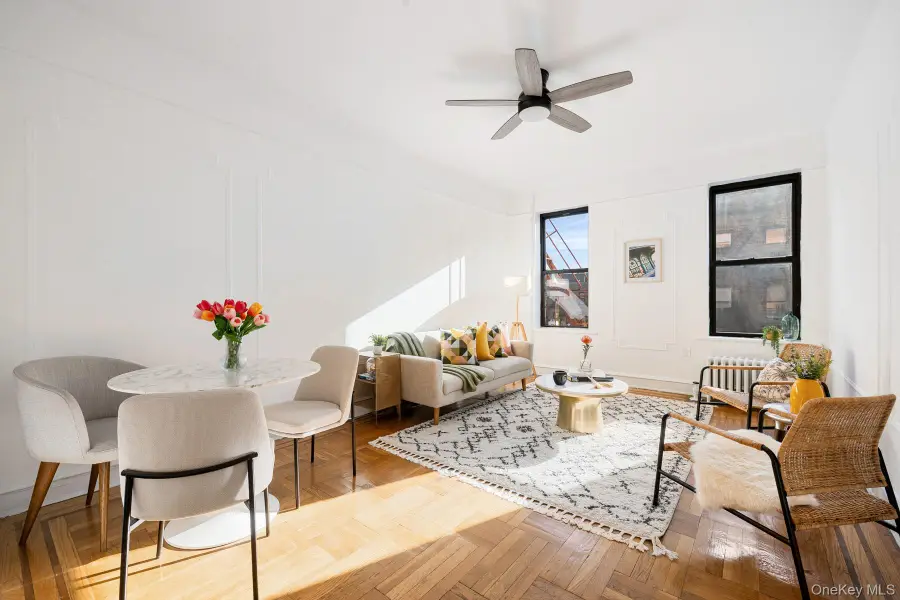 41-42 42nd #E4, Sunnyside, NY 11104 - Image #3