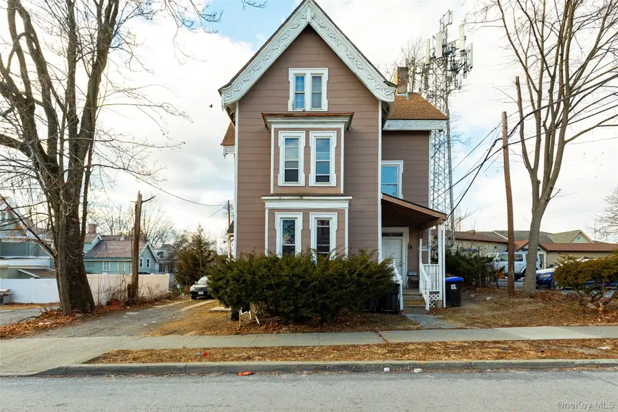 18 S Clinton Street, Poughkeepsie, NY 12601 - Image #2