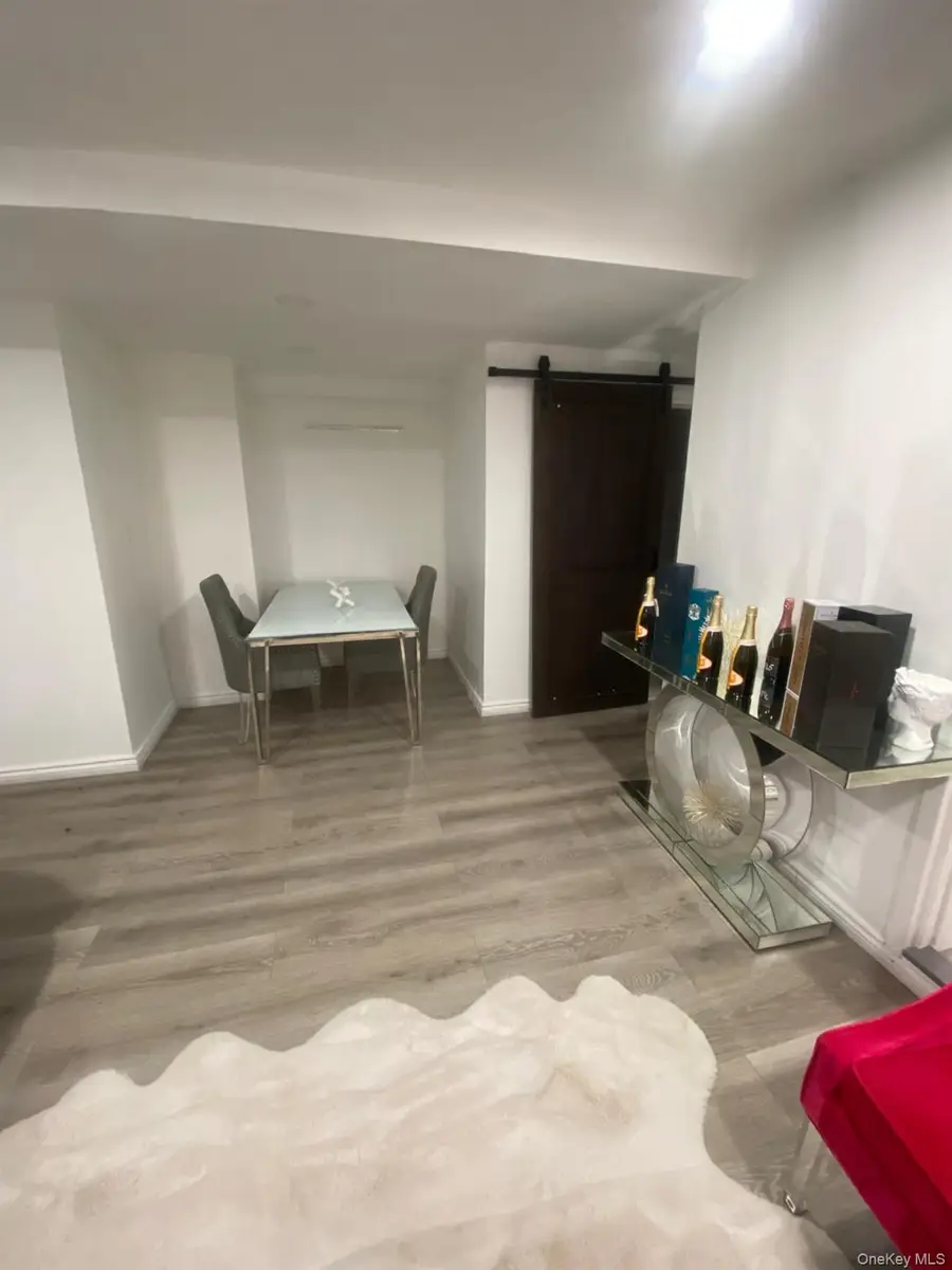 2923 N Mickle Avenue, Bronx, NY 10469 - Image #3