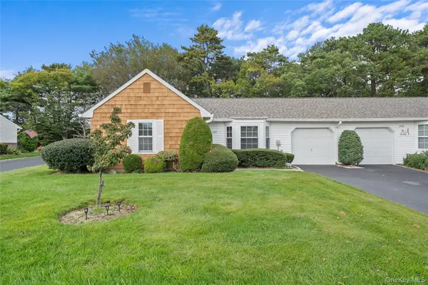 189 Revere Drive #189, Sayville, NY 11782