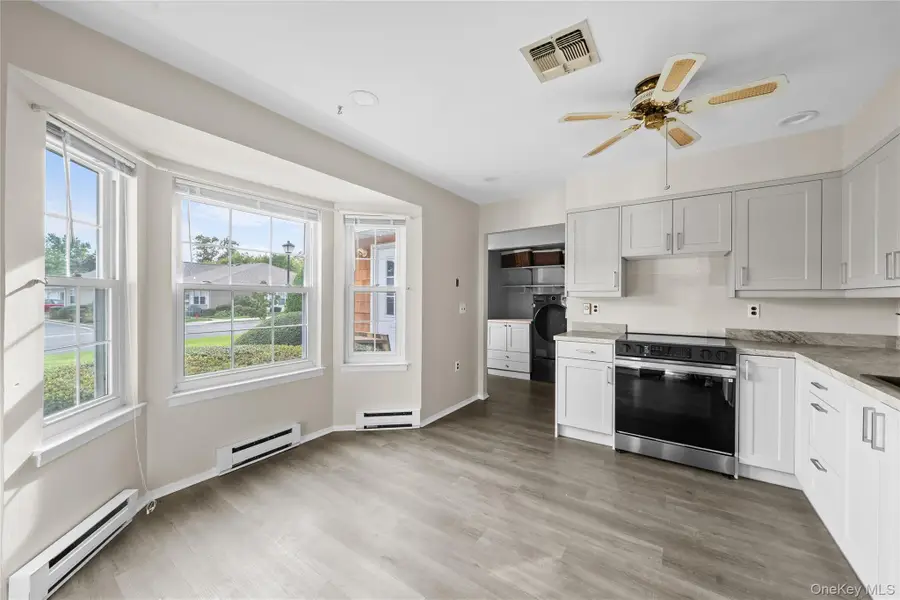 189 Revere Drive #189, Sayville, NY 11782 - Image #3