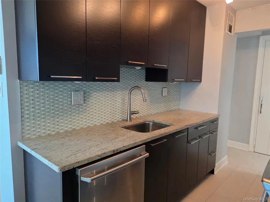 18-05 215th Street #6S, Bayside, NY 11360 - Image #3