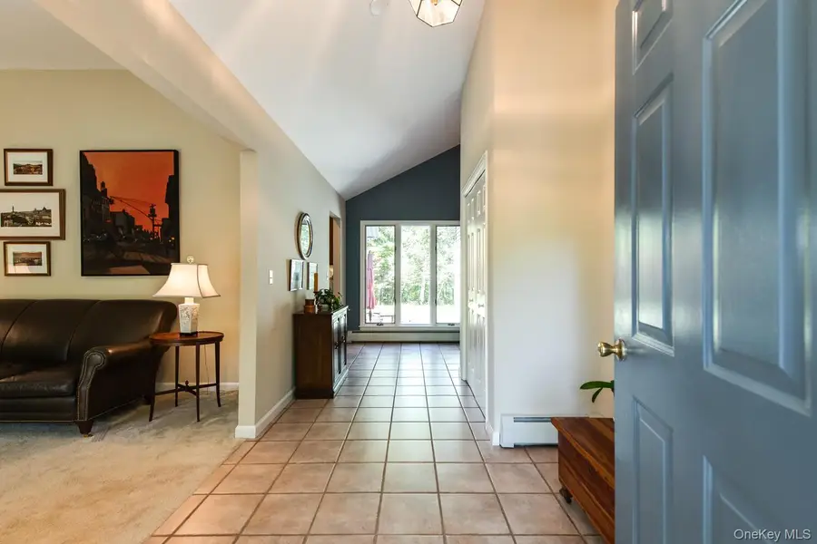 10 Glen View Drive, Red Hook, NY 12571 - Image #3