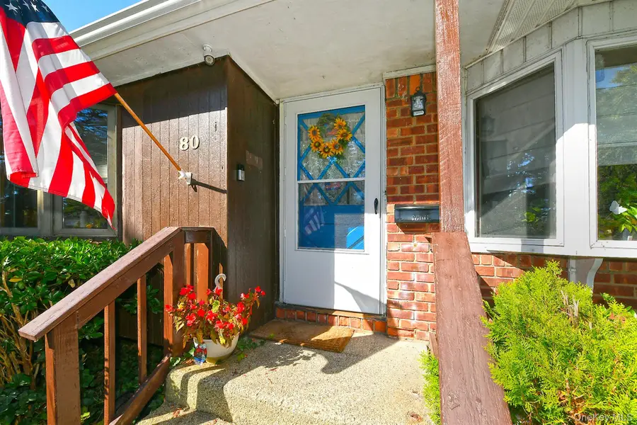 80 Marie Crescent, Commack, NY 11725 - Image #3