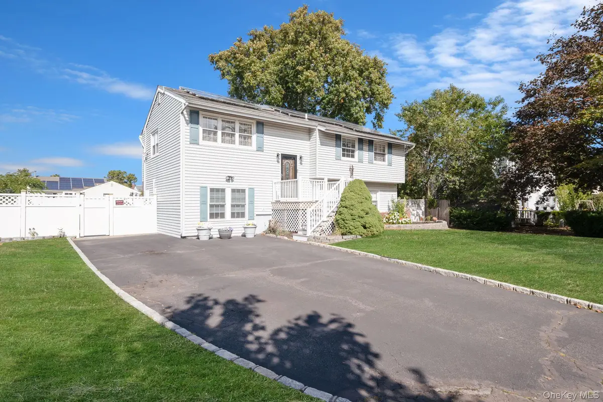 50 Forte Avenue, Medford, NY 11763 - Image #1