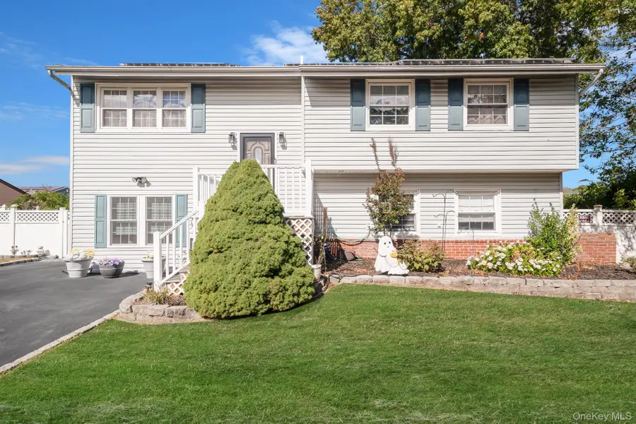 50 Forte Avenue, Medford, NY 11763 - Image #2