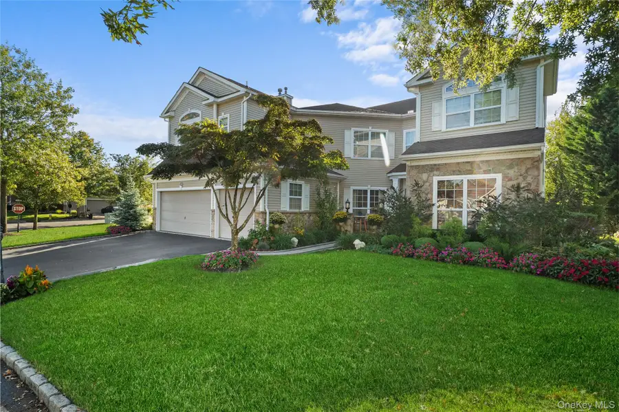 77 Hamlet Drive, Mount Sinai, NY 11766 - Image #3