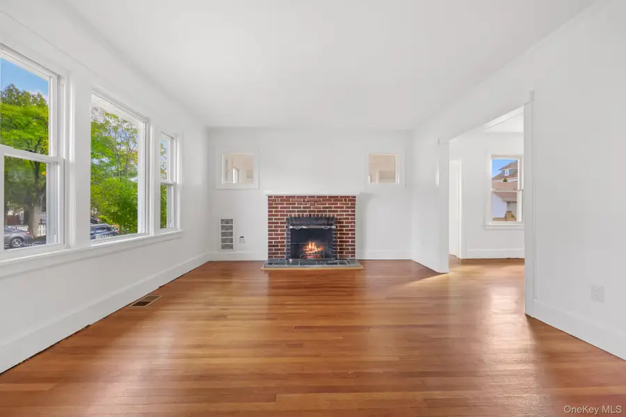 44 Rhodes Street, New Rochelle, NY 10801 - Image #2