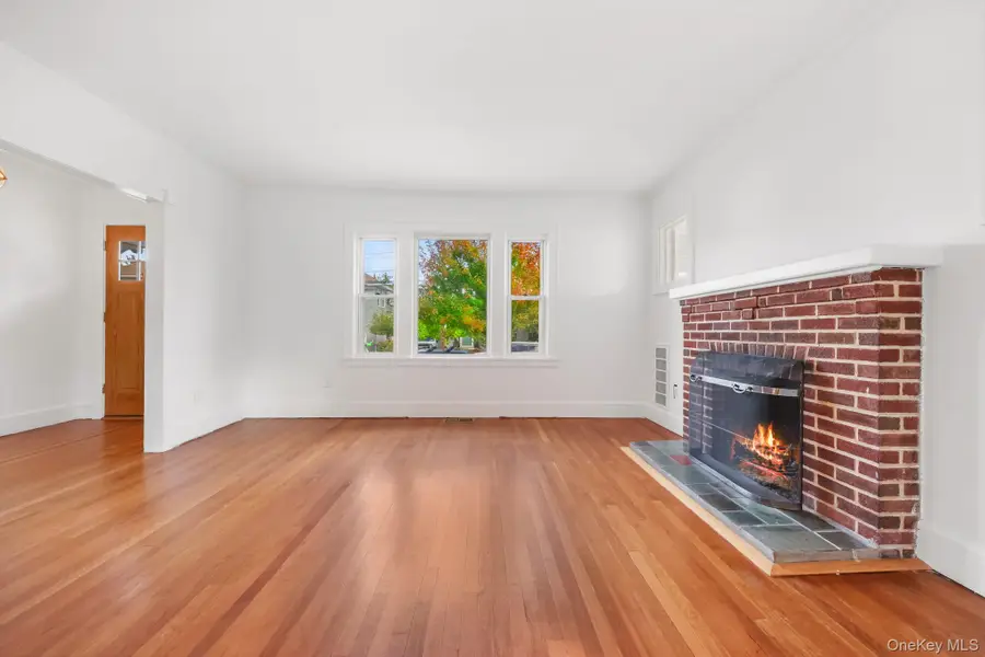 44 Rhodes Street, New Rochelle, NY 10801 - Image #3