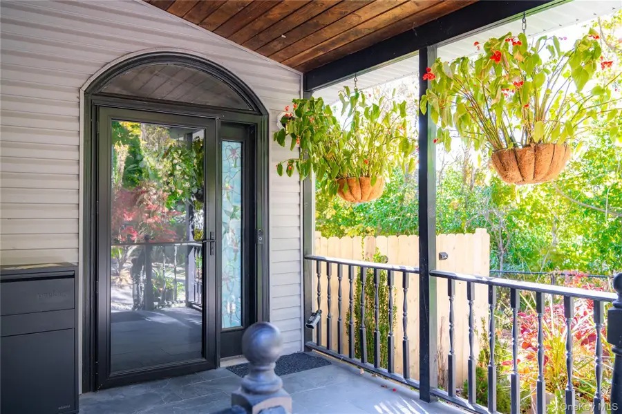 2 Erica Lane, Greenwood Lake, NY 10925 - Image #2