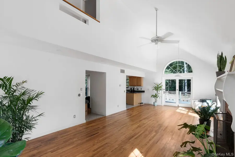 9 Wood Lot Lane, East Hampton, NY 11937 - Image #2