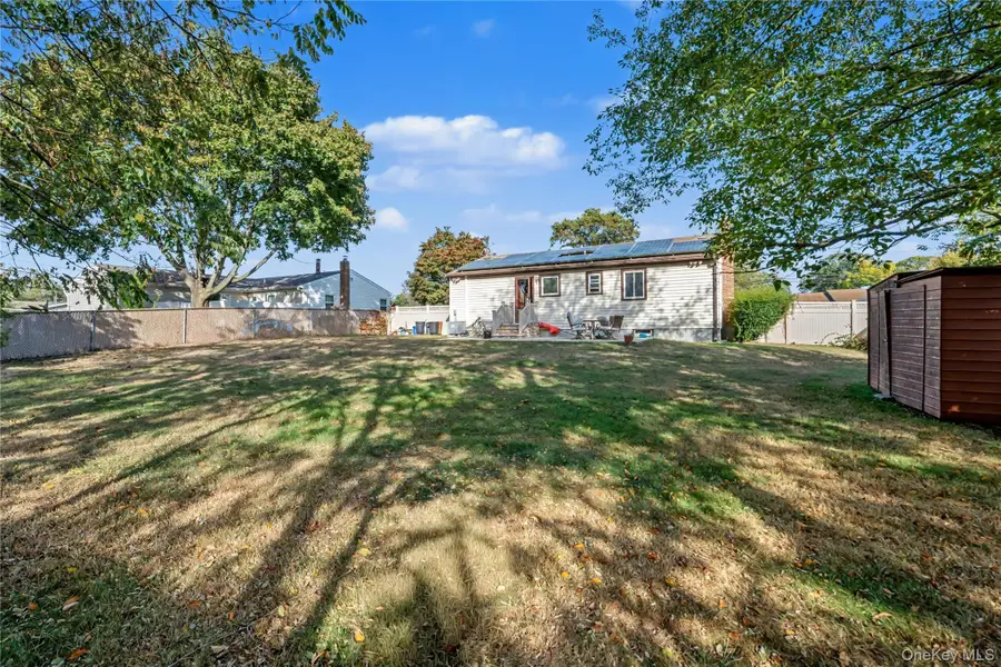 14 Campbell Street, Amityville, NY 11701 - Image #2