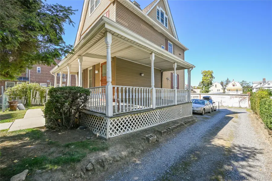 14611 35 Avenue, Flushing, NY 11354 - Image #3