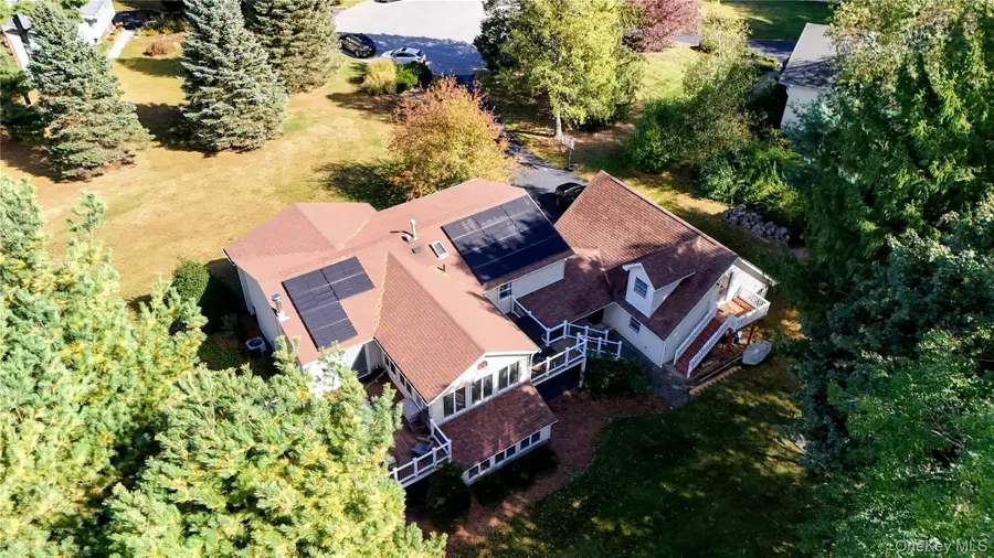 7 Barrett Circle, Warwick, NY 10990 - Image #2