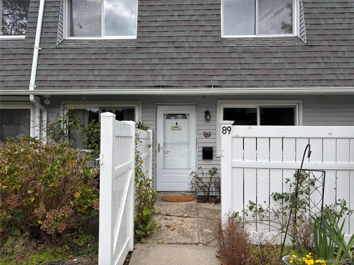 89 Storm Drive, Holtsville, NY 11742 - Image #1