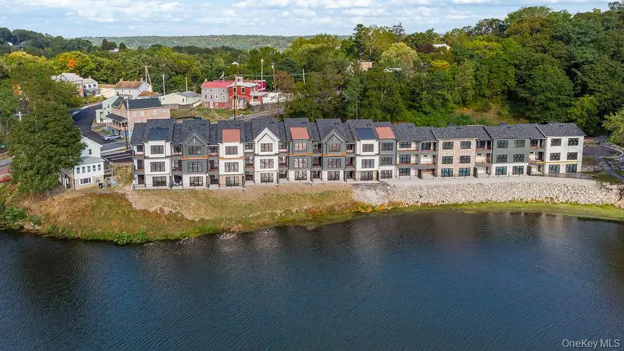 6 Icehouse Drive, Saugerties, NY 12477 - Image #2