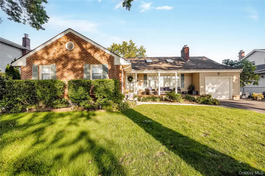 209 Brompton Road, Garden City, NY 11530 - Image #2