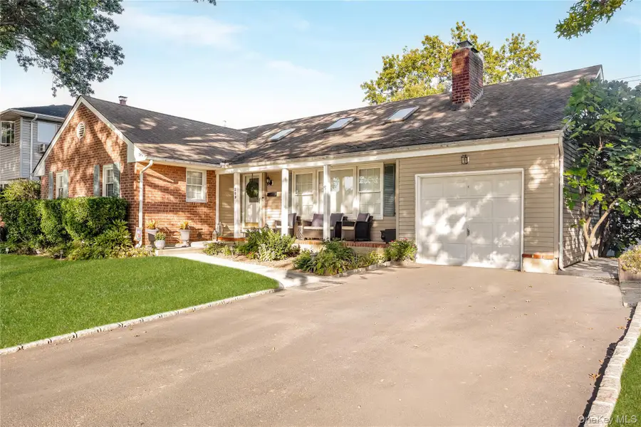 209 Brompton Road, Garden City, NY 11530 - Image #3
