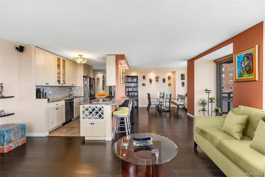 112-01 Queens Boulevard #6J, Forest Hills, NY 11375 - Image #3